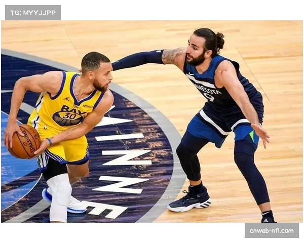 那不勒斯中场安古伊萨专访：谈克瓦拉茨赫利亚是球队由守转攻的第一发起点