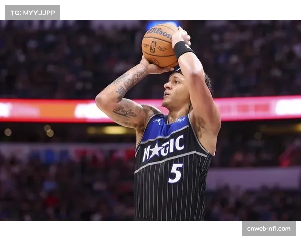 魔术主场大胜黄蜂，班凯罗取得三双数据